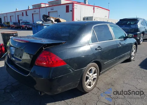 2007 Honda Accord 2.4 Se z USA, uszkodzony, nr VIN 1HGCM56377A150418